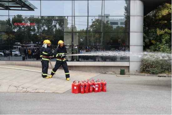 Τ��1946��(�й���)�ٷ���վ